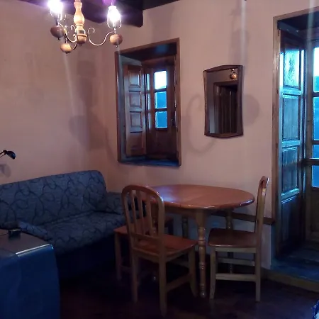 Rurales San Esteban De Los Buitres Apartment *