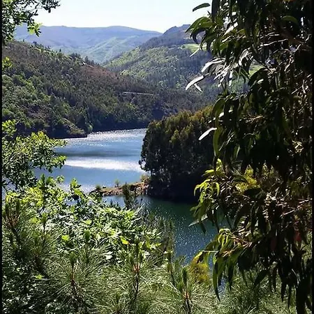 Rurales San Esteban De Los Buitres * Illano
