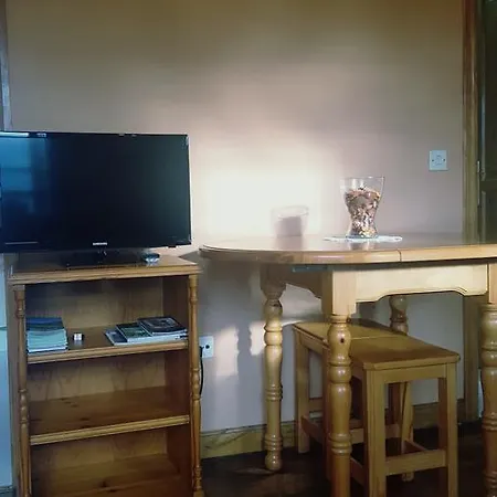 Rurales San Esteban De Los Buitres Apartment Illano