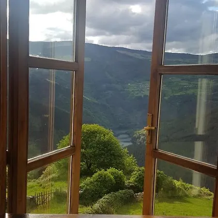 Apartment Rurales San Esteban De Los Buitres Illano