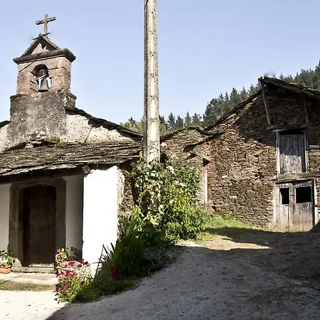 Rurales San Esteban De Los Buitres Illano